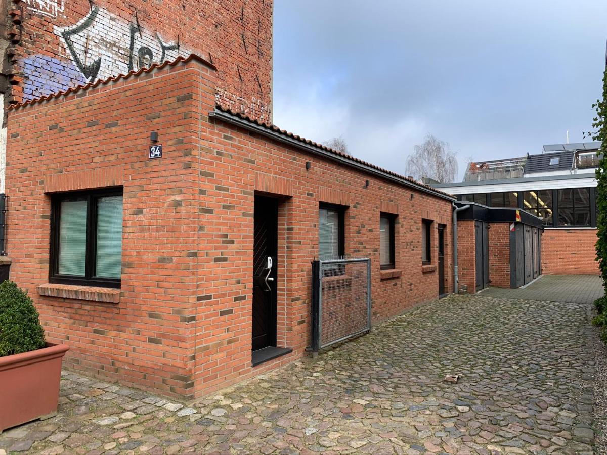 Loft House With Luxury Bathroom And Private Parking Feriehus *